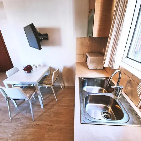 Kainon Asti Apartment *